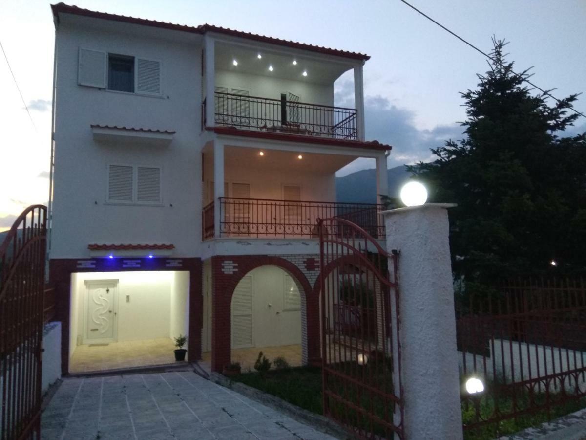 Villa Agnanti Apts And Suites Agio Pnevma Exterior photo